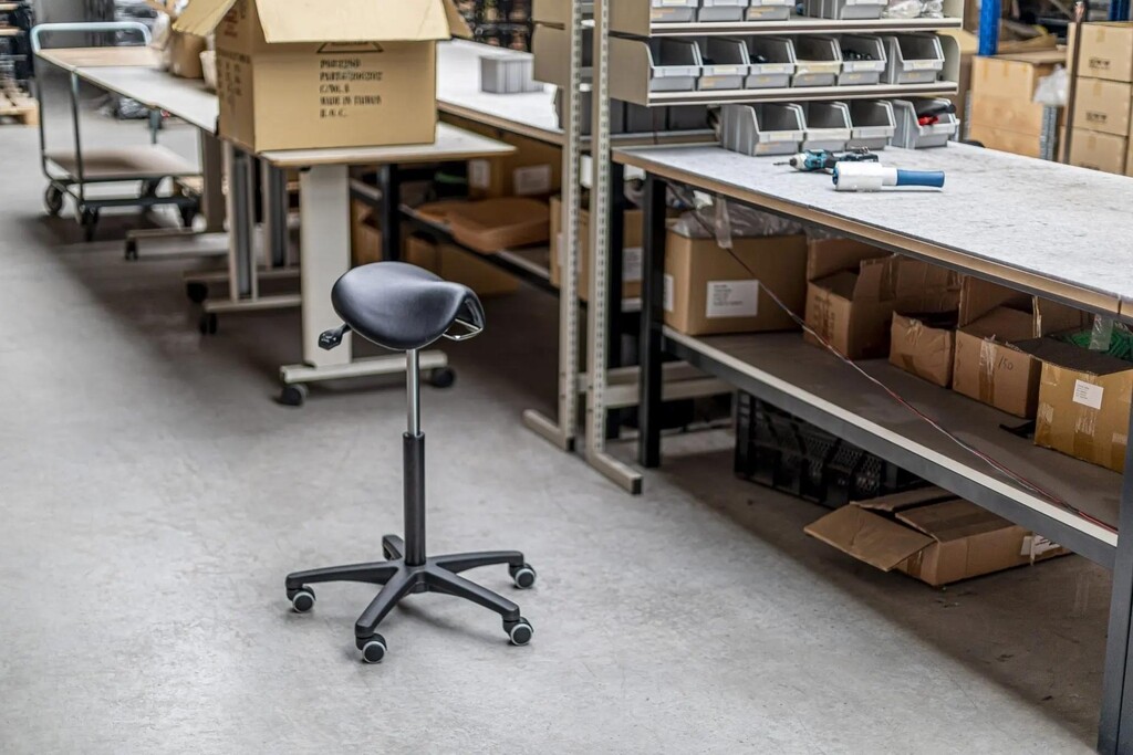 Zadelkruk W60 met kunstleren zitting